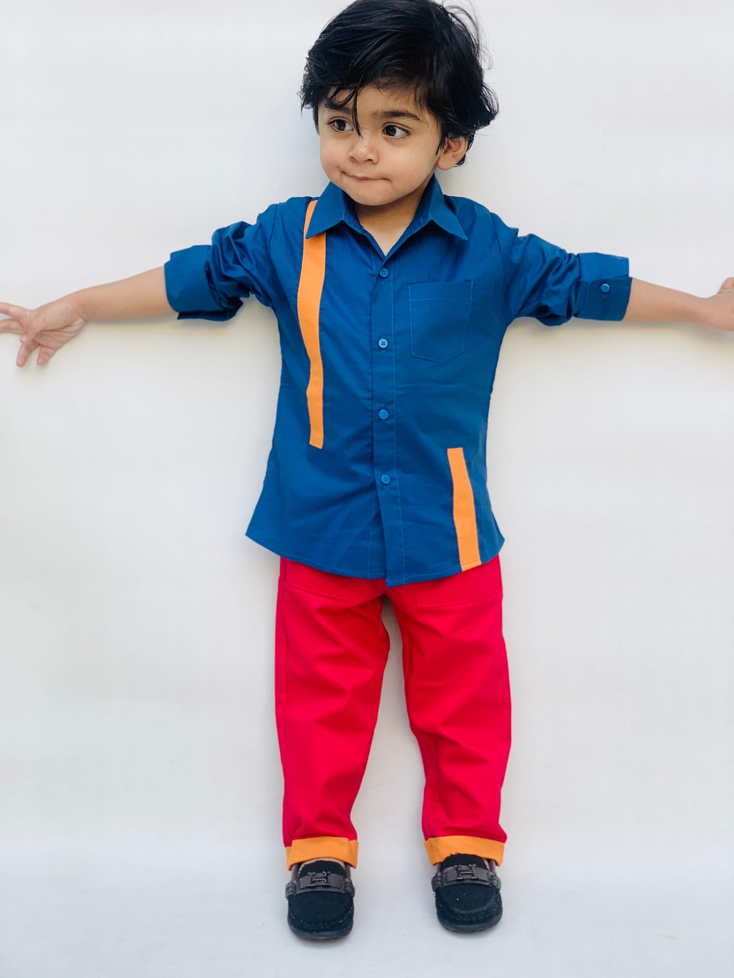 Casual style cotton shirts and pents full sleeves dress for girls and boys