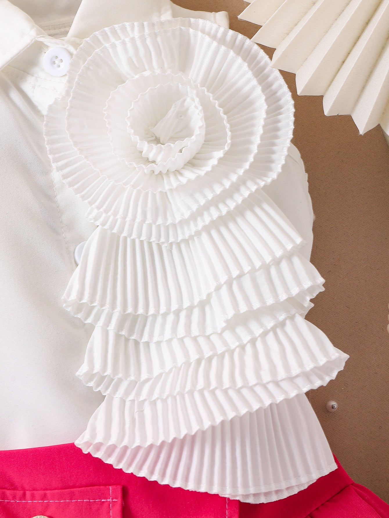 Kids fashion flower decorated lapel top + pleated skirt two-piece dress for girls
